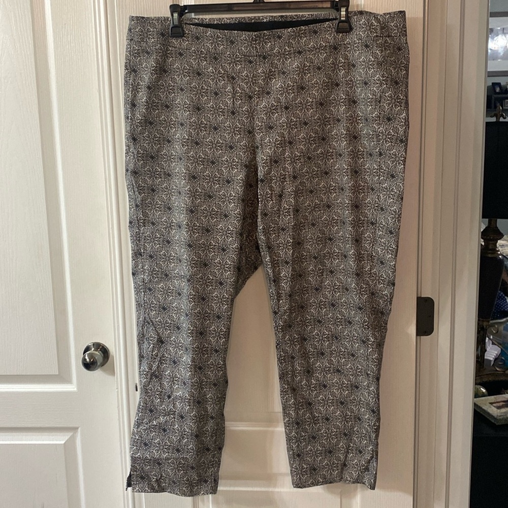 Tribal ankle pant
